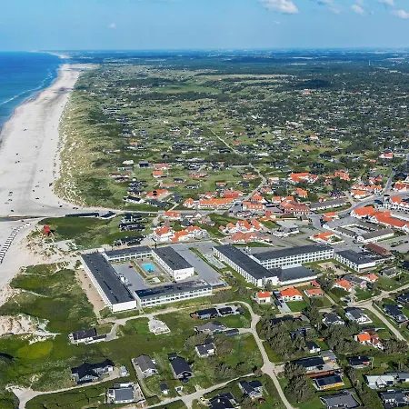 Lägenhet With Sea View For 4 Persons